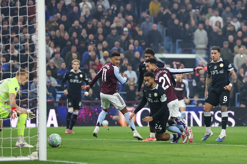 Chelsea không thể làm dư luận bớt dậy sóng