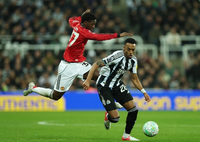 MU thua thảm hại khiến người hâm mộ hoang mang